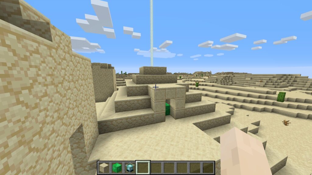 Minecraft sand pyramid with beacon